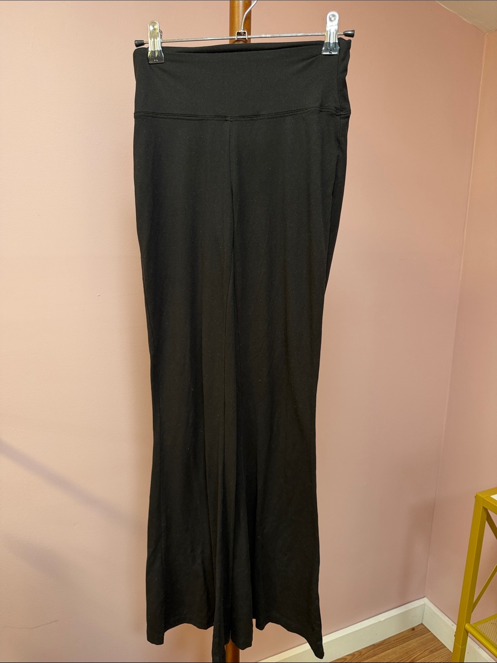 Zenana Outfitters Black Wide-Leg Pull-On Track Pants